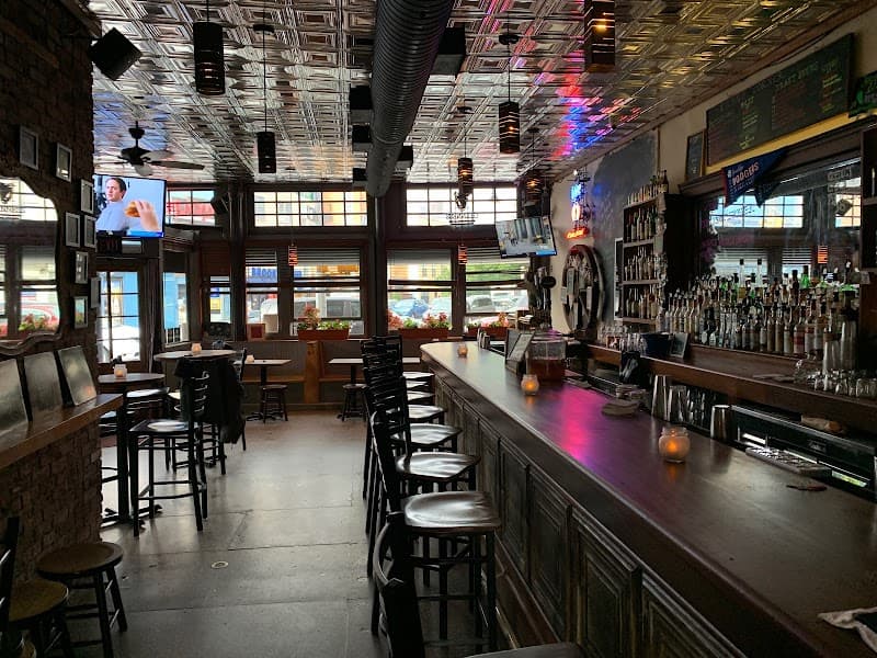Finn's Corner
